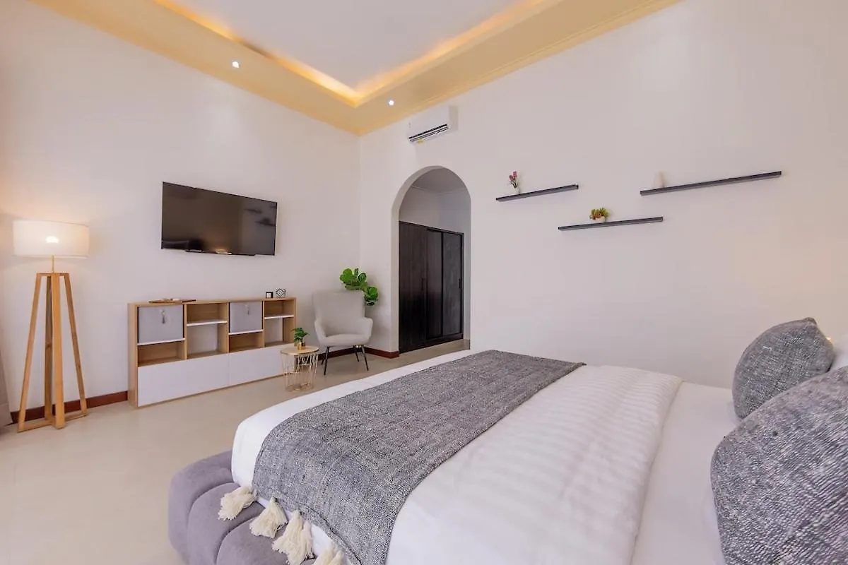 Villa Fenix Brand New 1Br Villa In Umalas, Bali 科洛布坎