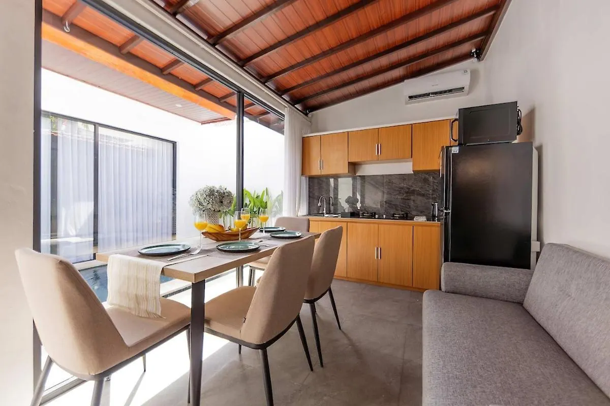 Villa Fenix Brand New 1Br Villa In Umalas, Bali 科洛布坎