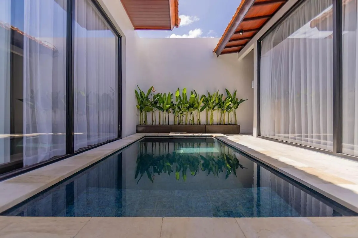 Villa Fenix Brand New 1Br Villa In Umalas, Bali 科洛布坎
